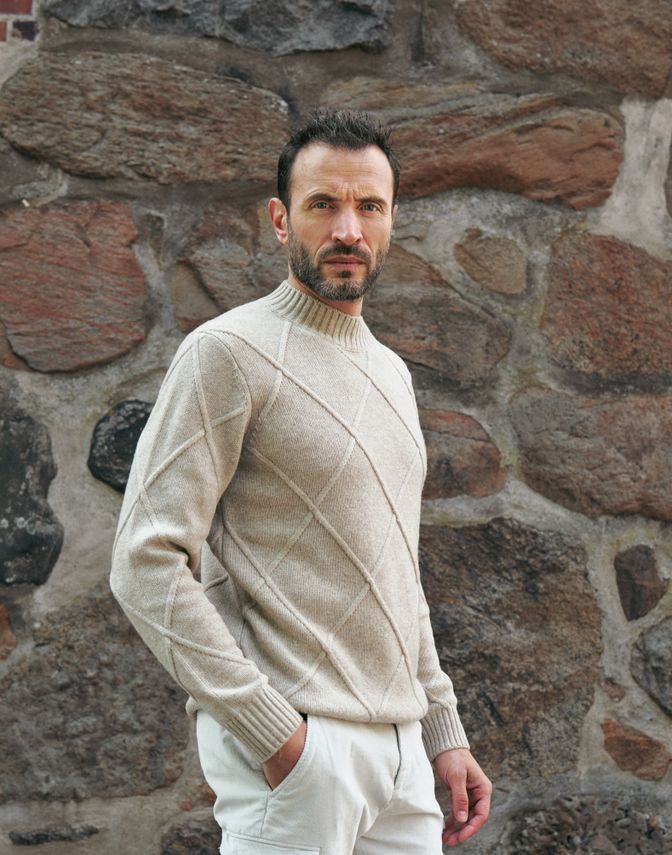 Alternative view of IVAR MOCKNECK